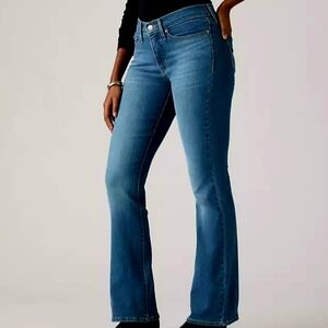 Levi's Women's 315 Shaping  Bootcut Blue Jeans 30x32 NWT